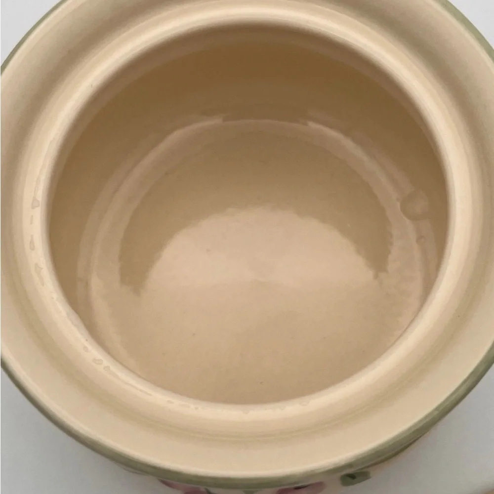 Pfaltzgraff Vintage Garden Party creamer and lidded sugar bowl